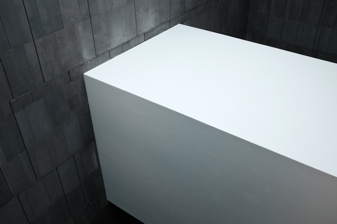 découvrez les meilleures astuces et conseils pour optimiser l’espace et l’aménagement de votre salle de bain. profitez d’idées pratiques pour une salle de bain fonctionnelle, moderne et adaptée à vos besoins.