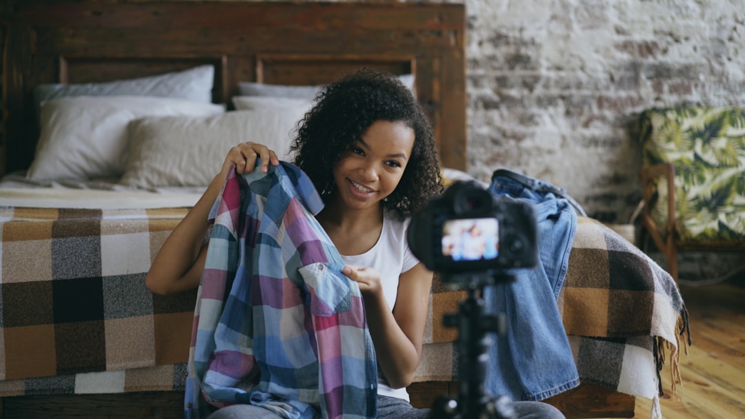 découvrez des idées de décoration et d’aménagement pour une chambre d’ado tendance et fonctionnelle, adaptées aux besoins et à la personnalité des adolescents.